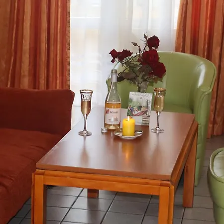 Palitra 3* ヴァルナ