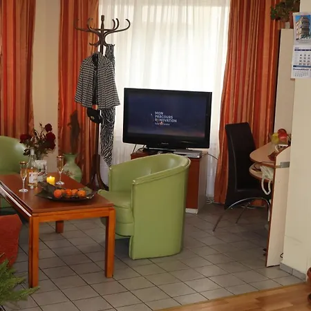 семеен Palitra 3*
