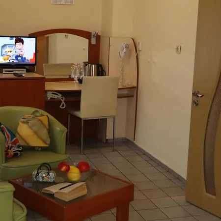 семеен Palitra 호텔 3*