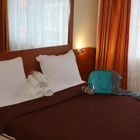 Palitra ヴァルナ